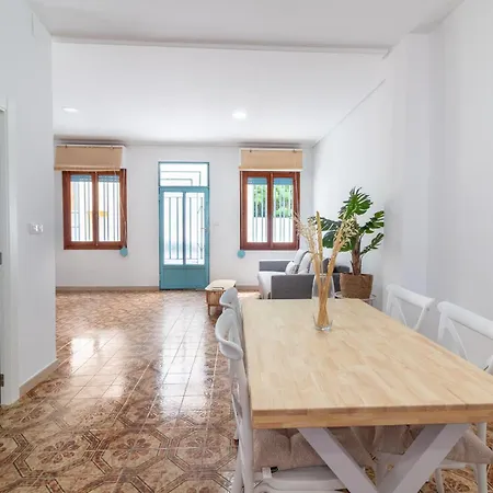 Global Properties, Les Villetes - Magdalena *